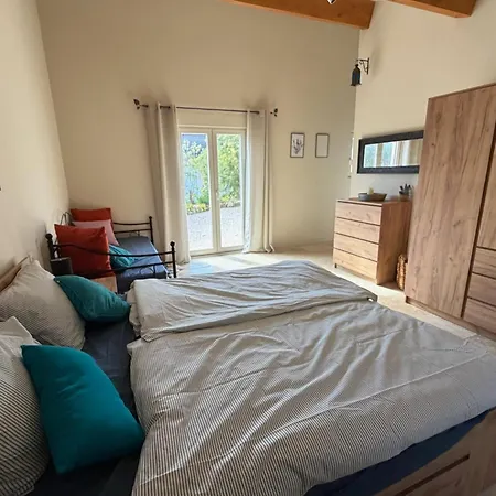 La Rocaille, House For 6 With Swimming Pool Feriehus