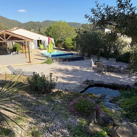 La Rocaille, House For 6 With Swimming Pool Feriehus